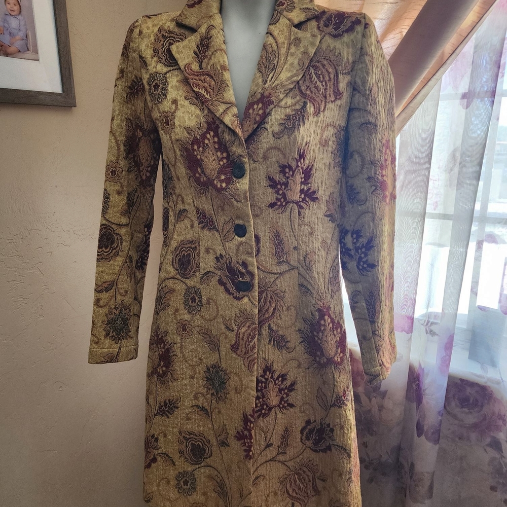 Floral Patterned Women's Coat